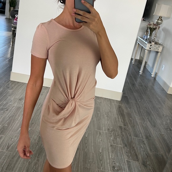 Baby pink shift dress - Picture 2 of 3